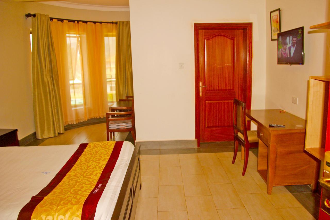 Cepha'S Inn Kabale Экстерьер фото